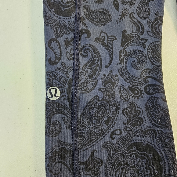 Lululemon En Route Crop Jogger Leggings Blue Inkwell Paisley Sz 4 - Picture 7 of 10